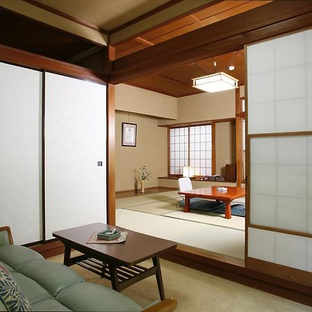 Hôtel Kamata à Yugawara Extérieur photo