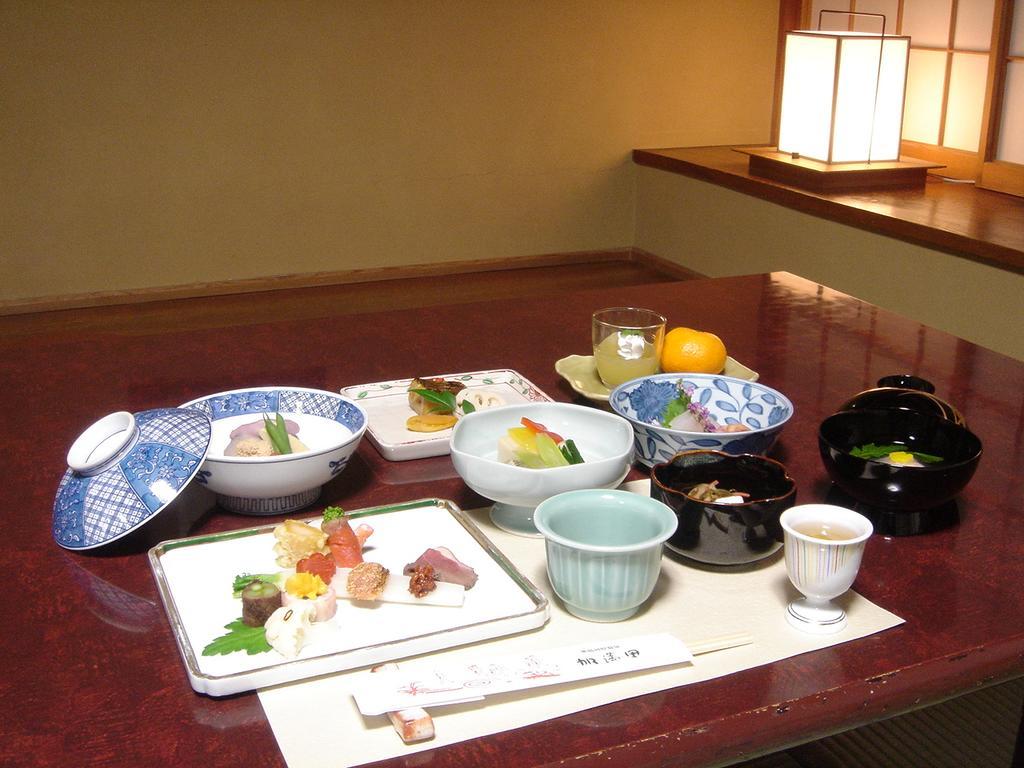 Hôtel Kamata à Yugawara Extérieur photo